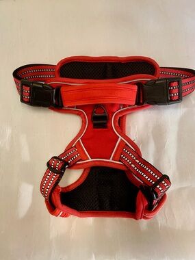 No pull, breathable dog harness with reflective straps